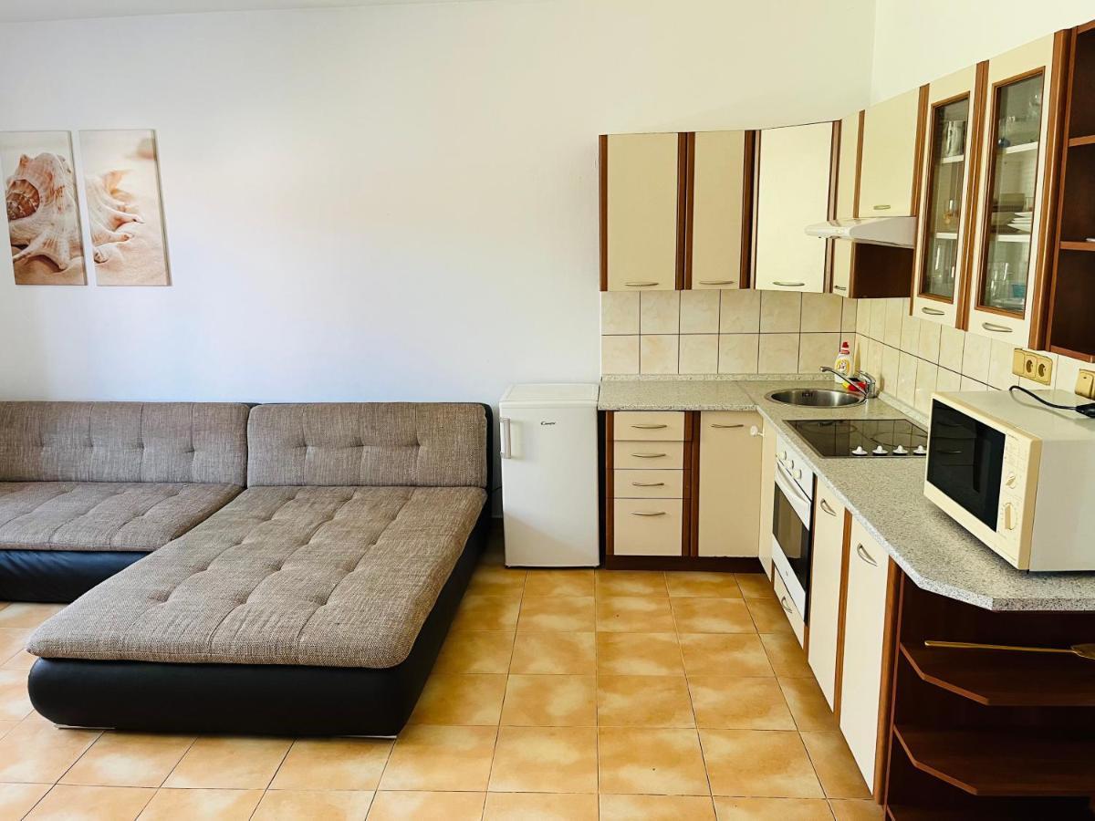 Apartman U Slunecnice Husinetz Exterior foto